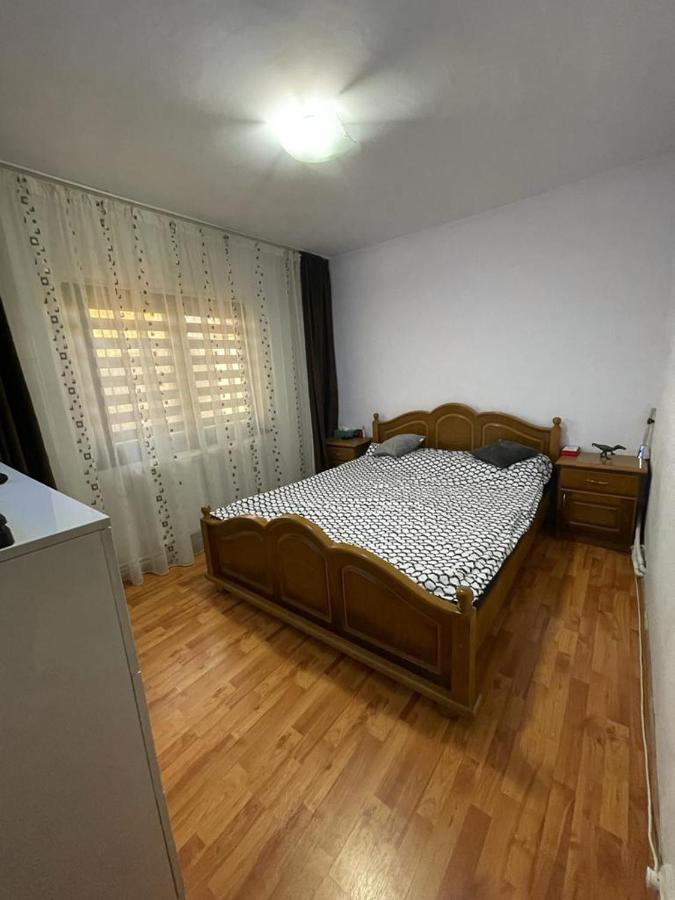 شقة Bîrlad  في Apartament Gallamar المظهر الخارجي الصورة